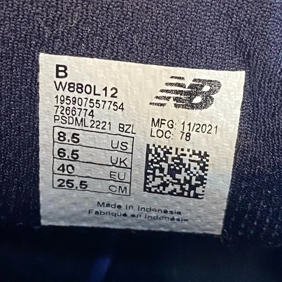 New Balance Fresh Foam 880 Womens 8.5 Purple Athletic Shoes - Picture 8 of 8